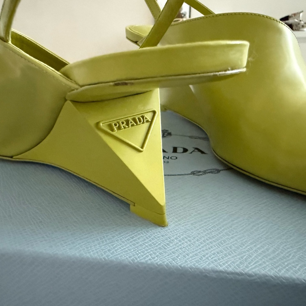 Prada Green Heeled Mules with Pointed Toe - Picture 2 of 4